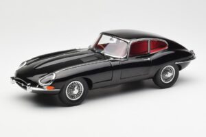 Jaguar E-Type 3.8 Series 1 Melns Kyosho 1:18 08954BK Metāls