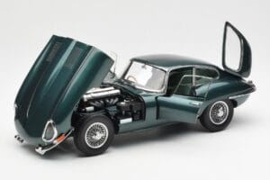 Jaguar E-Type 3.8 Series 1 Tumši Zaļš Kyosho 1:18 08954DG Metāls — attēls 2 no 8