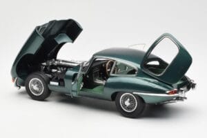 Jaguar E-Type 3.8 Series 1 Tumši Zaļš Kyosho 1:18 08954DG Metāls — attēls 5 no 8