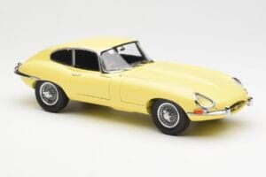 Jaguar E-Type 3.8 Series 1 Gaiši Dzeltens Kyosho 1:18 08954LY Metāls — attēls 6 no 8