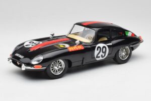 Jaguar E-Type #29 Melns Bburago 1:18 3018-M4 Metāls