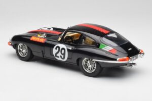 Jaguar E-Type #29 Melns Bburago 1:18 3018-M4 Metāls — attēls 7 no 8