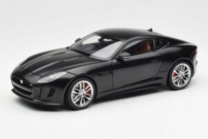 Jaguar F-Type R X152 Matēts Melns AUTOart 1:18 73652 Kompozīts