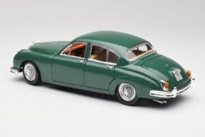 Jaguar Mk II British Racing Zaļš Maisto 1:18 50287 Metāls — attēls 7 no 8