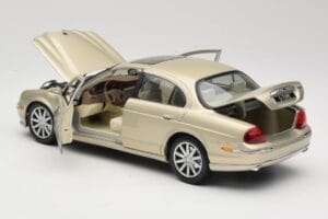 Jaguar S-Type X200 Bronzs Maisto 1:18 50332 Metāls — attēls 5 no 8