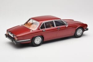 Jaguar XJ Series III Metallic Dark Red MCG 1:18 MCG18176 Metāls — attēls 2 no 6