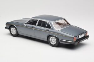 Jaguar XJ Series III Metallic Grey MCG 1:18 MCG18177 Metāls — attēls 5 no 6