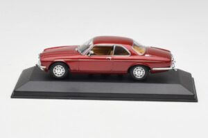 Jaguar XJ12 Coupe Regency Sarkans Minichamps 1:43 400130461 Metāls