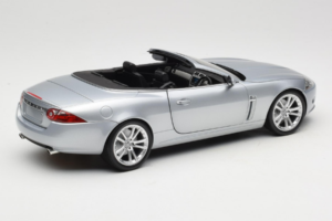 Jaguar XK X150 Kabriolets Sudrabs Minichamps 1:18 153130533 Metāls — attēls 3 no 8