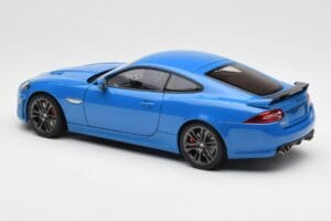 Jaguar XKR-S X150 French Racing Zils AUTOart 1:18 73641 Metāls — attēls 7 no 8