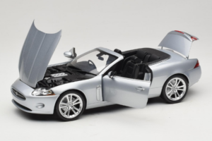 Jaguar XK X150 Kabriolets Sudrabs Minichamps 1:18 150130531 Metāls — attēls 2 no 8
