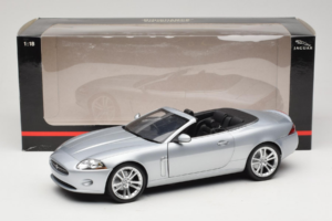 Jaguar XK X150 Kabriolets Sudrabs Minichamps 1:18 150130531 Metāls — attēls 8 no 8