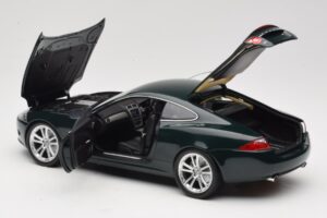 Jaguar XK X150 Coupe Zaļš Minichamps 1:18 150130501 Metāls — attēls 5 no 8