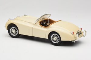 Jaguar XK120 Balts Eduscho 1:18 7482-1HTH Metāls — attēls 7 no 8