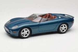 Jaguar XK180 Zaļš Maisto 1:18 50337 Metāls