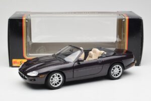 Jaguar XKR X100 Kabriolets Pelēks Maisto 1:18 50331 Metāls — attēls 8 no 8