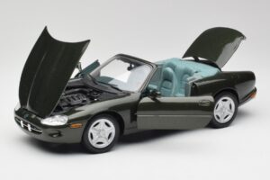 Jaguar XKR X100 Kabriolets Zaļš Maisto 1:18 37800-M1 Metāls — attēls 2 no 8