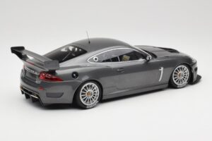 Jaguar XKR GT3 Grey Metallic Minichamps 1:18 150081390 Metāls — attēls 2 no 6