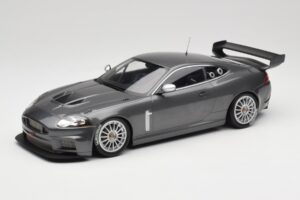Jaguar XKR GT3 Grey Metallic Minichamps 1:18 150081390 Metāls