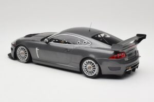 Jaguar XKR GT3 Grey Metallic Minichamps 1:18 150081390 Metāls — attēls 5 no 6