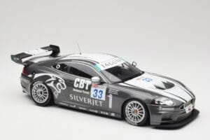 Jaguar XKR GT3 Quaife #33 P. Hall FIA GT3 Championship 2008 Minichamps 1:18 150081333 Metāls — attēls 4 no 6