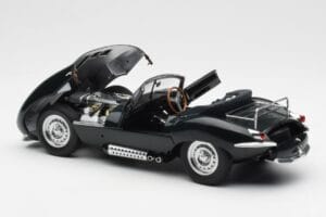 Jaguar XKSS Steve McQueen Personal Car AUTOart 1:18 73526 Metāls — attēls 5 no 8