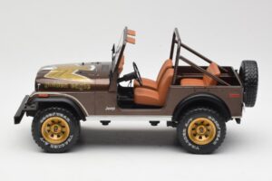Jeep CJ-7 Golden Eagle Zaļš MCG 1:18 MCG18109 Metāls — attēls 3 no 6