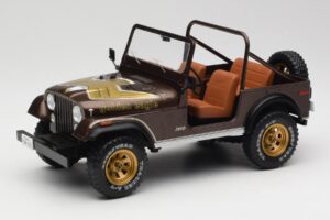 Jeep CJ-7 Golden Eagle Zaļš MCG 1:18 MCG18109 Metāls