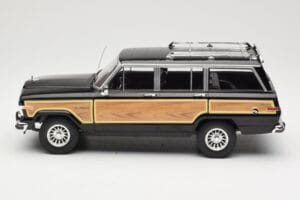 Jeep Grand Wagoneer Melns KK-Scale 1:18 KKDC181113 Metāls — attēls 3 no 6