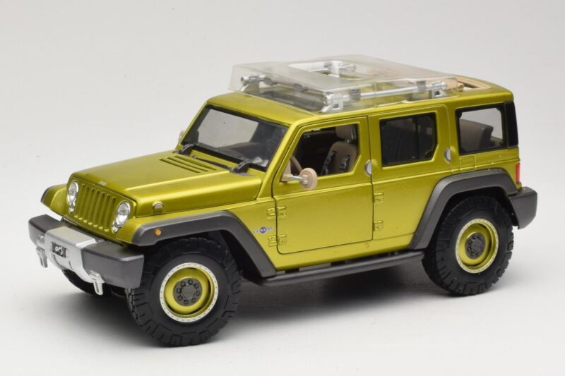 Jeep Rescue Concept Zaļš Maisto 1:18 36699-M1 Metāls