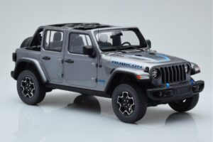Jeep Wrangler 4xe Sudrabs GT Spirit 1:18 GT419 Sveķi — attēls 4 no 6