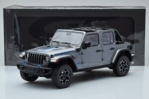 Jeep Wrangler 4xe Sudrabs GT Spirit 1:18 GT419 Sveķi — attēls 6 no 6