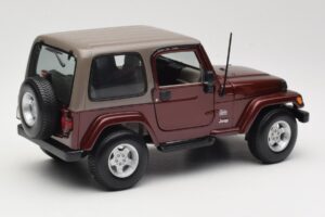 Jeep Wrangler TJ Sahara Sarkans Maisto 1:18 31662 Metāls — attēls 3 no 8