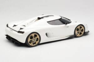 Koenigsegg CC850 Crystal White GT Spirit 1:18 GT903 Sveķi — attēls 2 no 6