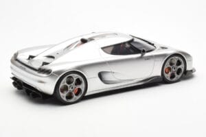 Koenigsegg CC850 Moon Silver GT Spirit 1:18 GT452 Sveķi — attēls 2 no 6
