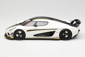 Koenigsegg Regera Crystal Balts GT Spirit 1:18 GT913 Sveķi — attēls 3 no 6