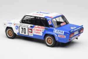 Lada 2105 VFTS #70 E. Tumalevicius 1000 Lakes Rally 1986 IXO 1:18 18RMC181A Metāls — attēls 5 no 6