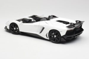 Lamborghini Aventador J Balts AUTOart 1:18 74674 Metāls — attēls 7 no 8