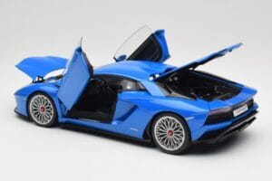 Lamborghini Aventador S LP740-4 Blue Nila AUTOart 1:18 79134 Metāls — attēls 5 no 8