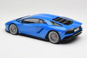 Lamborghini Aventador S LP740-4 Blue Nila AUTOart 1:18 79134 Metāls — attēls 7 no 8
