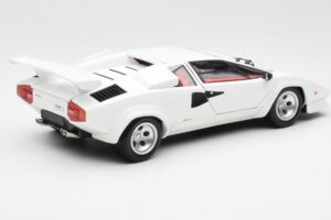 Lamborghini Countach LP500S Balts Kyosho 1:18 08320E Metāls — attēls 3 no 8