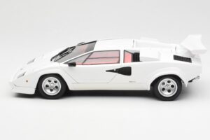 Lamborghini Countach LP500S Balts Kyosho 1:18 08320E Metāls — attēls 4 no 8