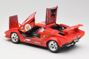 Lamborghini Countach Sarkans Bburago 1:18 3047 Metāls — attēls 5 no 8