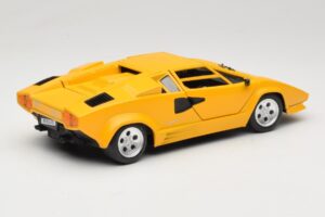 Lamborghini Countach TC Dzeltens Tonka 1:18 09035-R1 Metāls — attēls 3 no 8