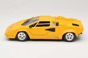 Lamborghini Countach TC Dzeltens Tonka 1:18 09035-R1 Metāls — attēls 4 no 8