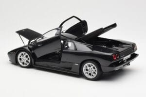 Lamborghini Diablo 6.0 Melns AUTOart 1:18 74528 Metāls — attēls 5 no 8