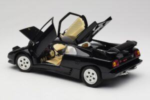 Lamborghini Diablo Melns Mira 1:18 6107 Metāls — attēls 5 no 8