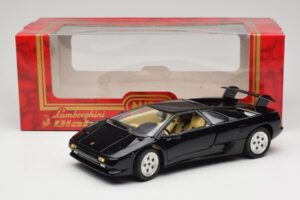 Lamborghini Diablo Melns Mira 1:18 6107 Metāls — attēls 8 no 8