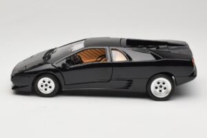 Lamborghini Diablo Melns Tonka 1:18 09035-M1 Metāls — attēls 4 no 8