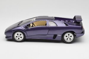 Lamborghini Diablo Violets Maisto 1:18 3028 Metāls — attēls 4 no 8